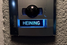 Hochwertiges Zubeh�r, kompatibel f�r Ger�te der Marken Hikvision, Abus und Bticino