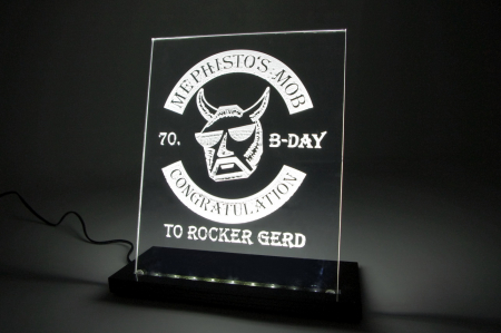 Acrylglas LED Leuchtschild mit Lasergravur